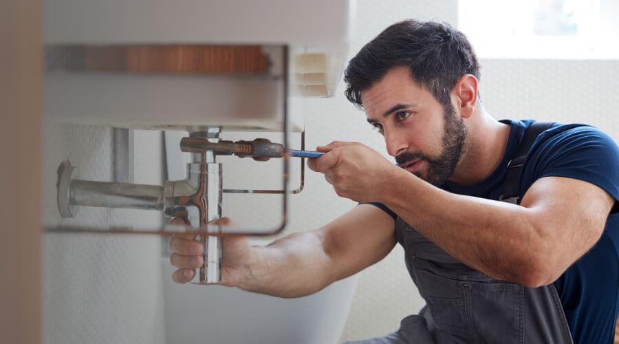Sink faucet replacement in New Salisbury, IN
